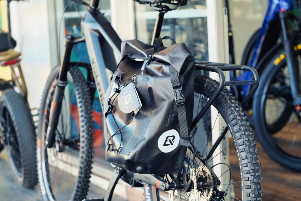 Dingo and Max touring rack